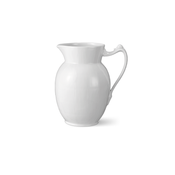 Royal Copenhagen Hvid Riflet kande - 1,7 l  : Erling Christensen Møbler