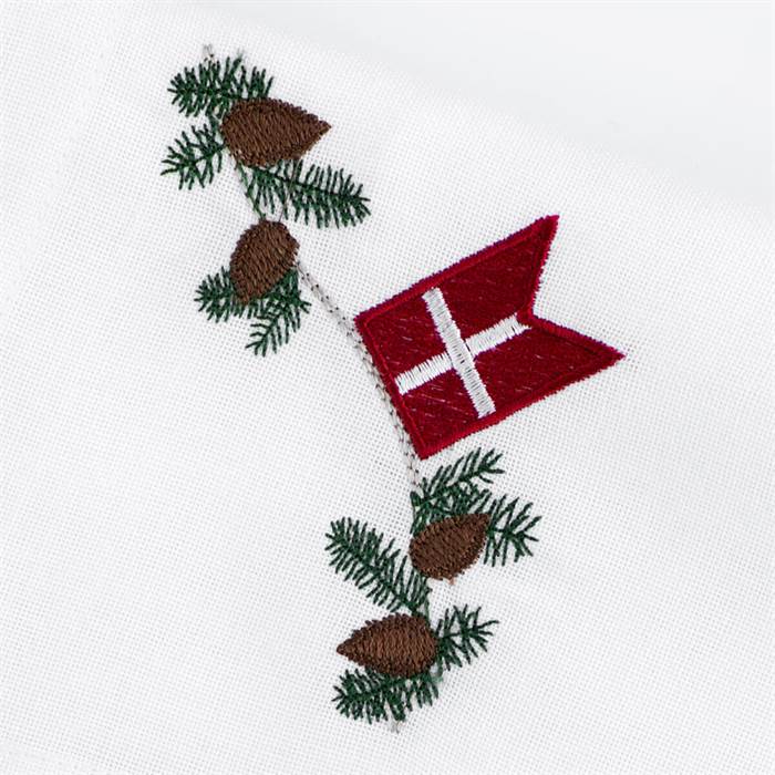 Langkilde og Søn Langkilde & Søn - Juleserviet med Dannebrog : Erling Christensen Møbler  : Erling Christensen Møbler