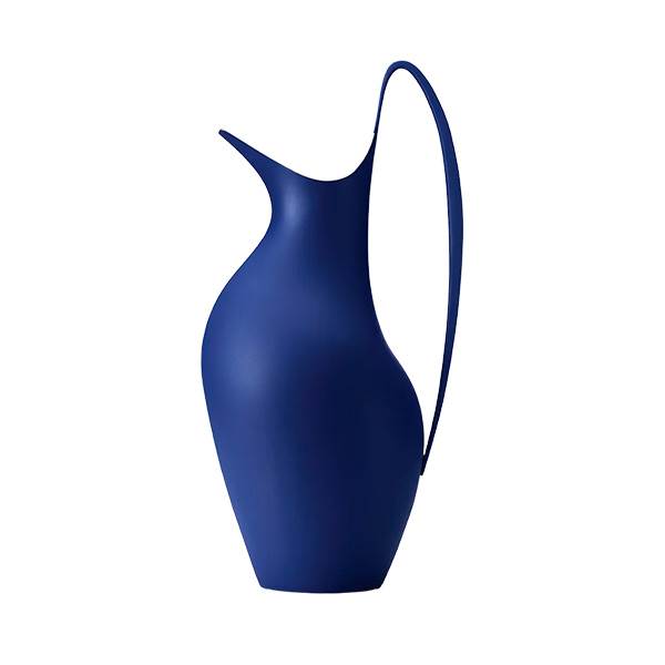 Georg Jensen Henning Koppel kande 0,75 l - Iconic blue  : Erling Christensen Møbler