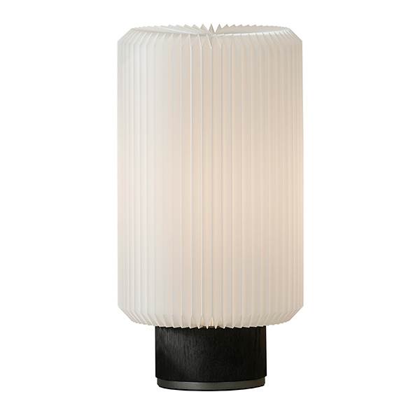 Le Klint CYLINDER Bordlampe - Sortbejdset eg - Medium  : Erling Christensen Møbler