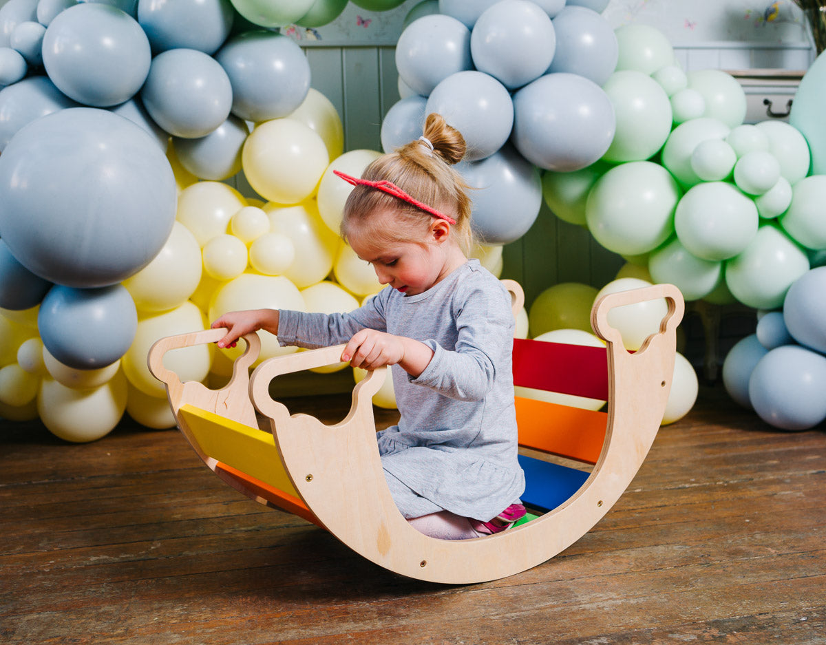 The Sway Rainbow, regnbuefarvet