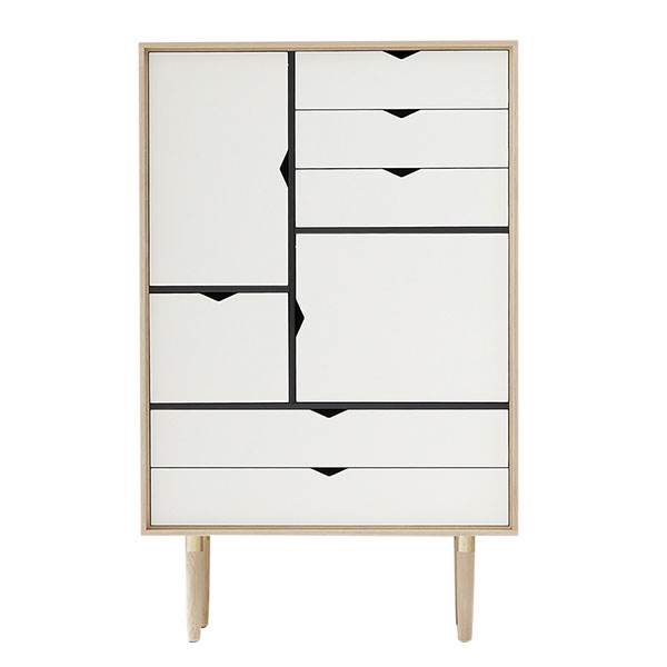 Andersen Furniture S5 reol - Eg sæbe - Hvide fronter  : Erling Christensen Møbler