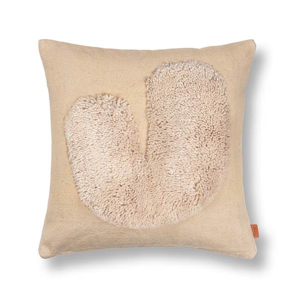 Ferm Living Lay pude - Sand/off white  : Erling Christensen Møbler