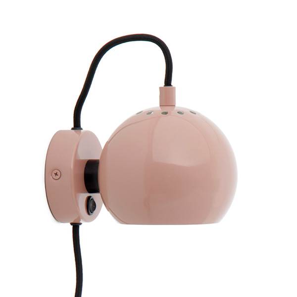 Frandsen Ball væglampe - Glossy nude  : Erling Christensen Møbler