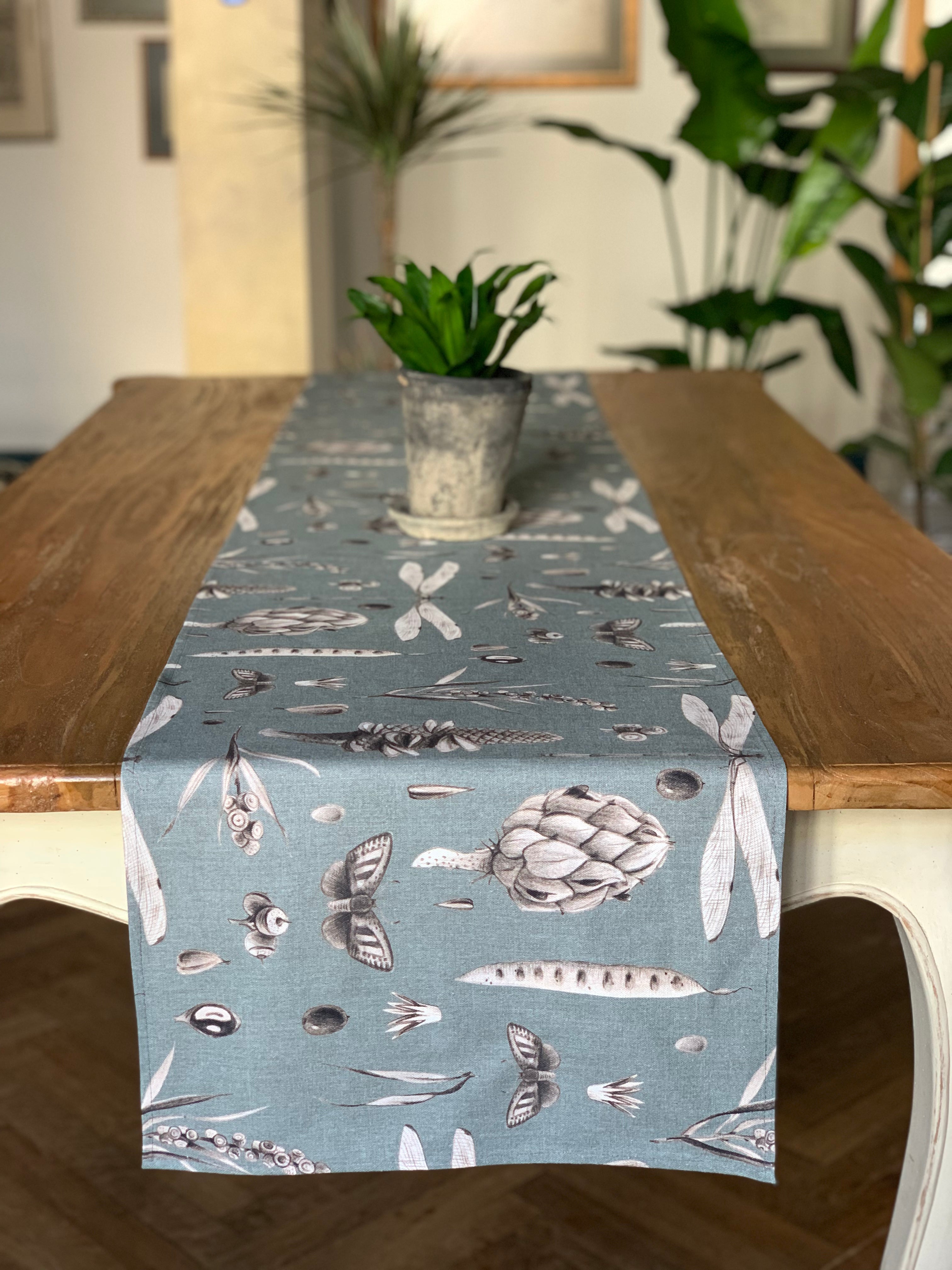 Bordløber, 100% bomuld, printet, Seeds Aqua kollektion, 140x40cm