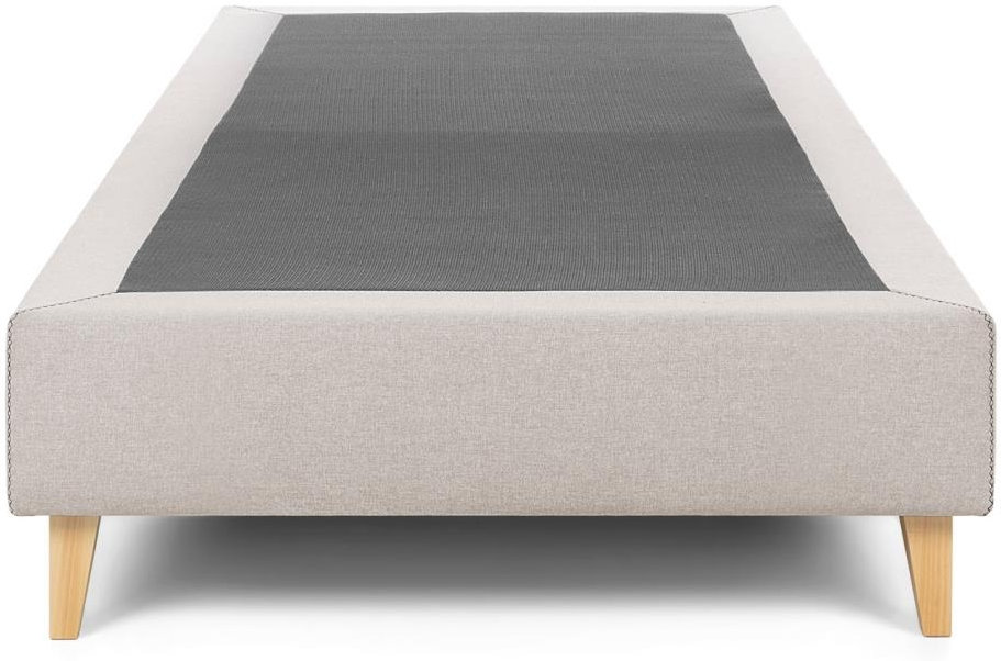 Sengeramme til enkeltseng Kave Home Nikos 90x190 cm beige pletbestandigt stof med 18 lameller