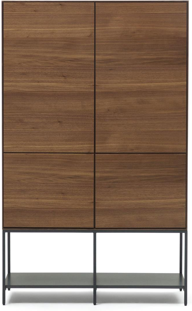 Highboard Kave Home Vedrana egetræsfinér valnød med antracit stålben 4-dørs skub-åbning H160 x B97,5 x D40 cm