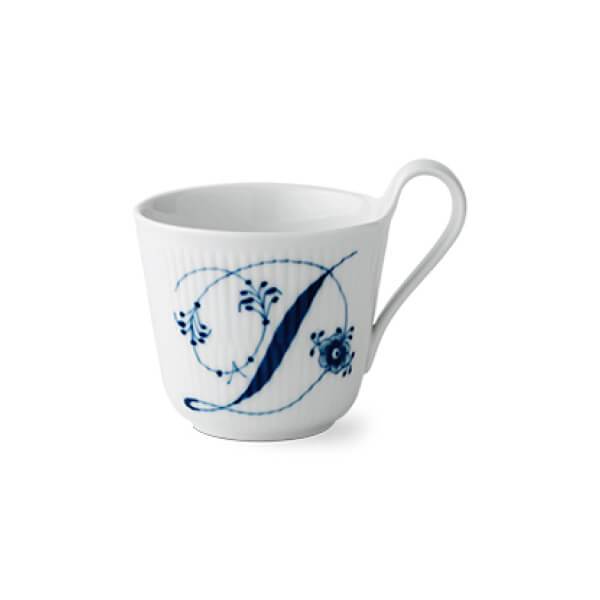 Royal Copenhagen Alfabet Kollektion Højhankskop, D, 33 cl  : Erling Christensen Møbler