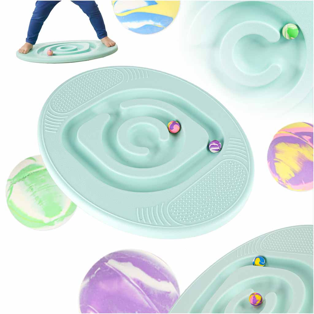 Balancerende balancebom med blå kugler