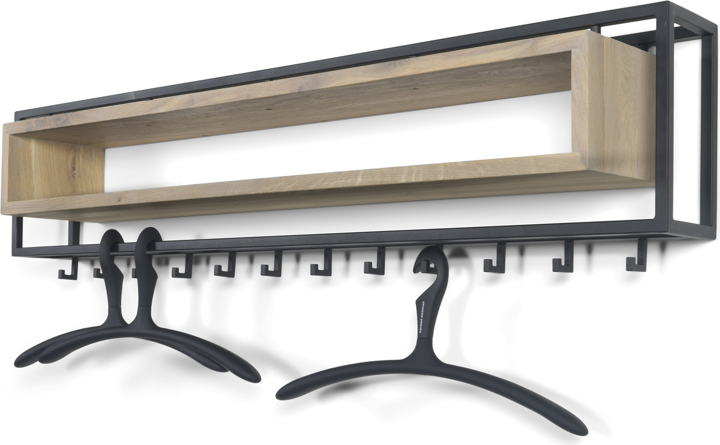 Vægknagerække Spinder Design School med hylde sort stål & eg 29,5Ã118Ã19 cm