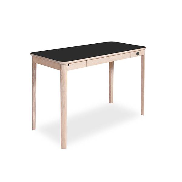 Skovby SM131 skrivebord - 55 x 115 cm. - hvidolieret eg m. sort nano-laminat bordplade  : Erling Christensen Møbler