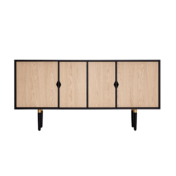 Andersen Furniture Unique sideboard - Eg med sortlakeret korpus  : Erling Christensen Møbler