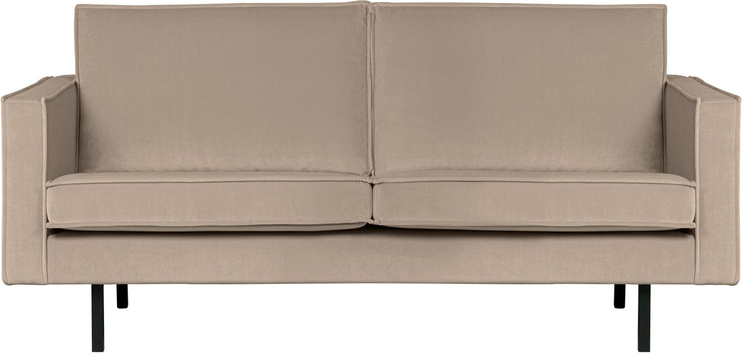 2,5-personers sofa WOOOD Rodeo, khaki velour, fast komfort, højt benstel, slidstærk 100.000 Martindale
