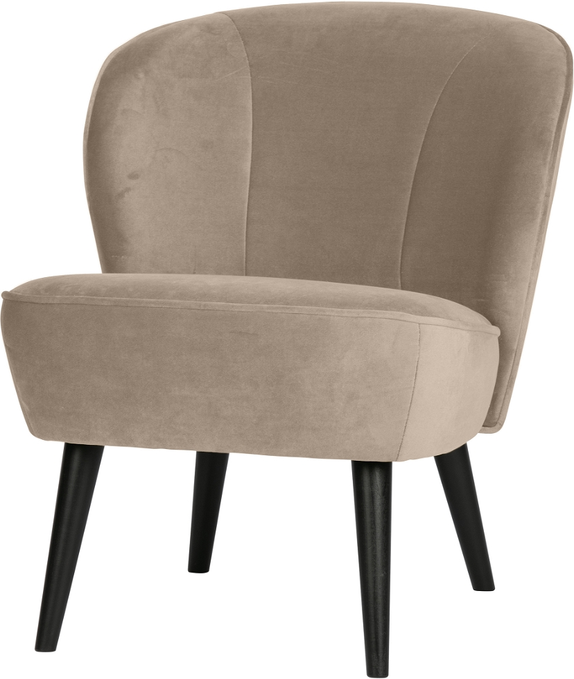 Lænestol WOOOD Sara i beige Jarra fløjl med sorte birketræsben  -  elegant & komfortabel