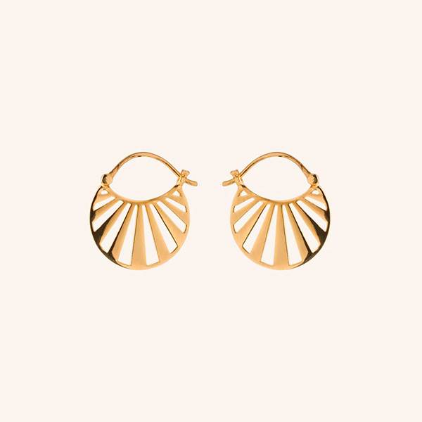 Pernille Corydon small Misty light earrings - Forgyldt  : Erling Christensen Møbler
