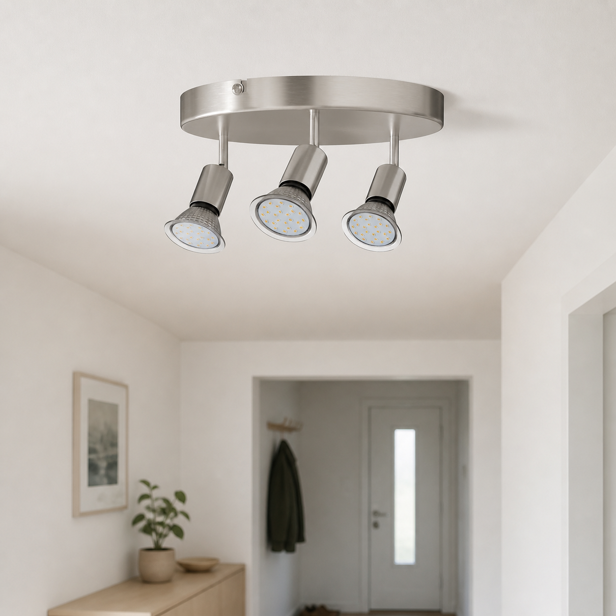 Loftslampe med 3 drejelige spots