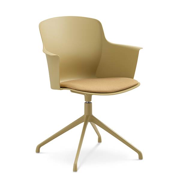 Erling Christensen Møbler Mia dining chair m/armlæn + pude - Gul - Svirvel gul : Erling Christensen Møbler  : Erling Christensen Møbler