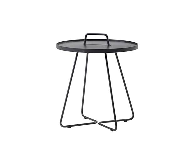 Cane-Line On-the-move sidebord - Stor - Sort Aluminium, sort : Erling Christensen Møbler