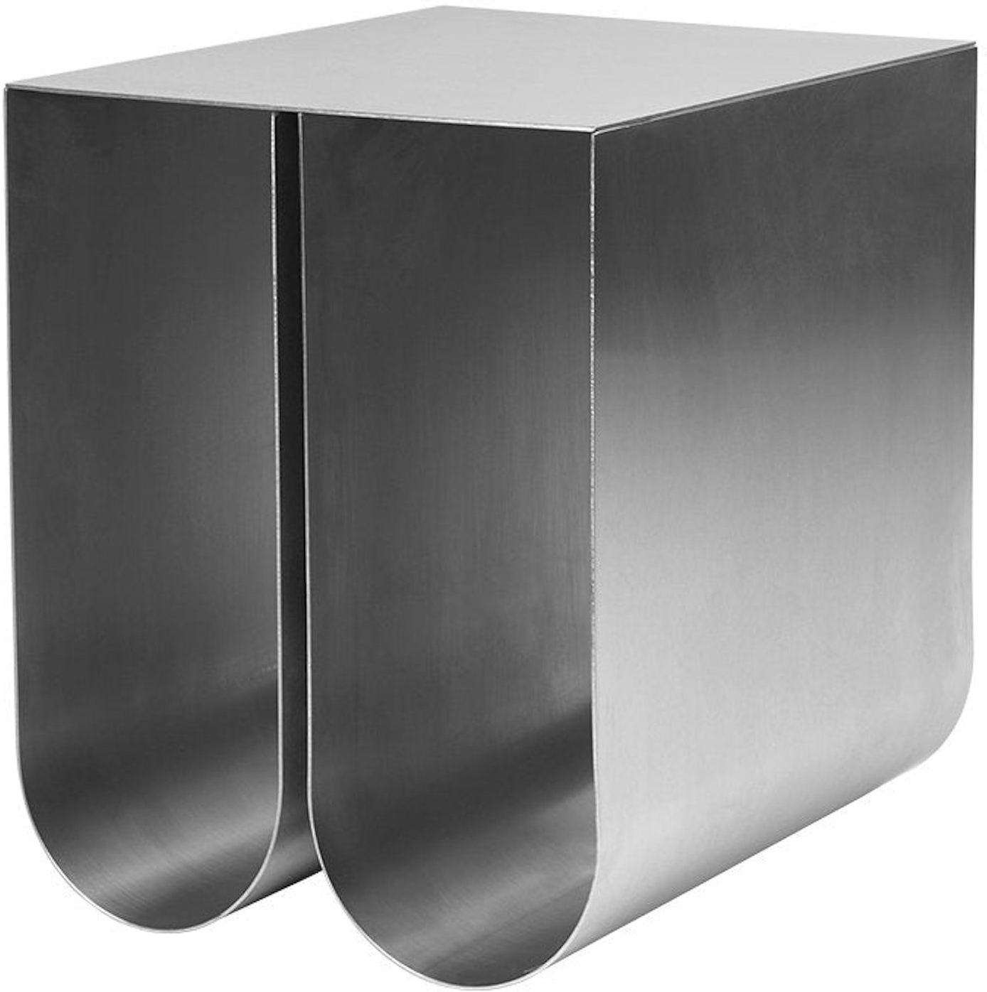 Sidebord/Sengebord Kristina Dam Curved Sort pulverlakeret stål Nordisk minimalisme
