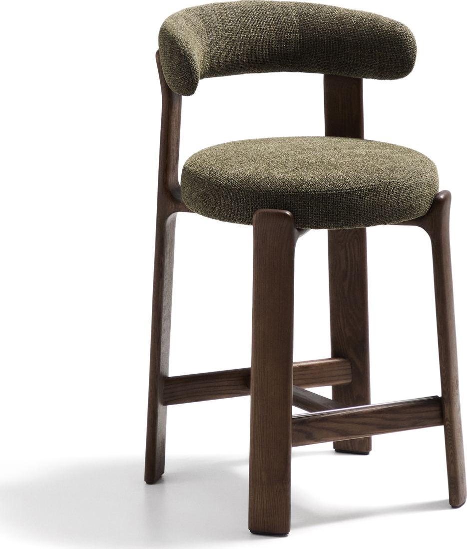 Barstol med ryglæn Kave Home Granite grøn chenille, massiv asketræ, sædehøjde 65 cm