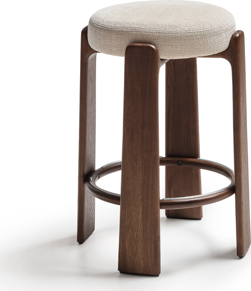 Barstol Kave Home Granite, polstret beige chenille sæde, ben i asketræ, sædehøjde 75 cm
