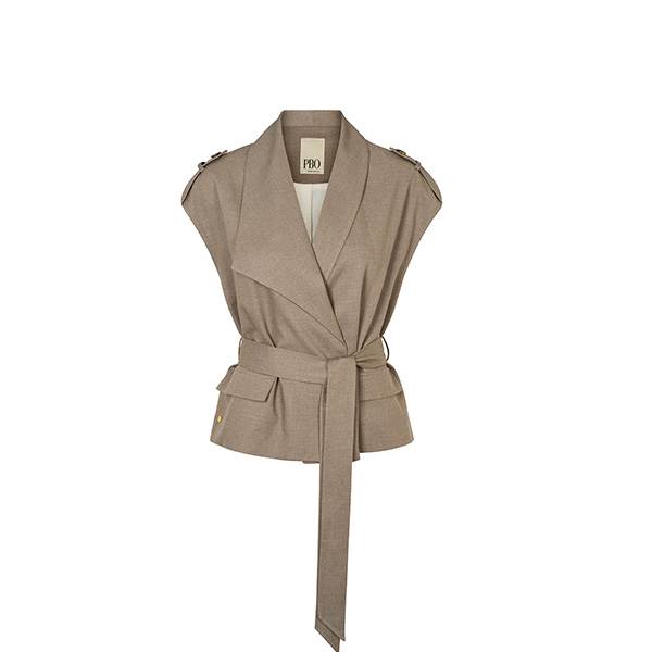 PBO Banmala waistcoat - Sandstone  : Erling Christensen Møbler