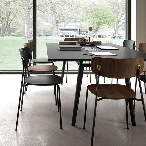 Andersen Furniture Scope spisebordsstol - Sort / Zink / Røget mat lak  : Erling Christensen Møbler