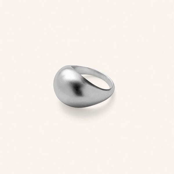 Pernille Corydon Echo ring - Forsølvet messing - str. 52  : Erling Christensen Møbler
