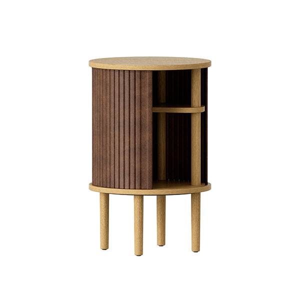 Umage Audacious sidebord - Lys eg - Hazelnut kunstlæder  : Erling Christensen Møbler